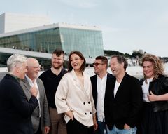 Prisen er tildelt Nasjonaloperaen, Operaorkestret, Operakoret og solister – ledet av musikksjef Edward Gardner. Albumets stjernespekkede solistlag besto av Lise Davidsen, Gerald Finley, Brindley Sherratt, Stanislas de Barbeurac, Eirik Grøtvedt og Anna Kissjudit.